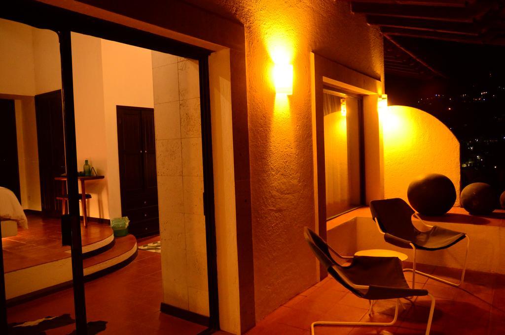 Danzaluna Hotel Boutique Valle de Bravo Exterior photo